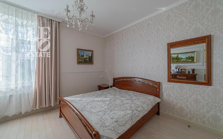 2-этажный коттедж 1 150 м² с отделкой