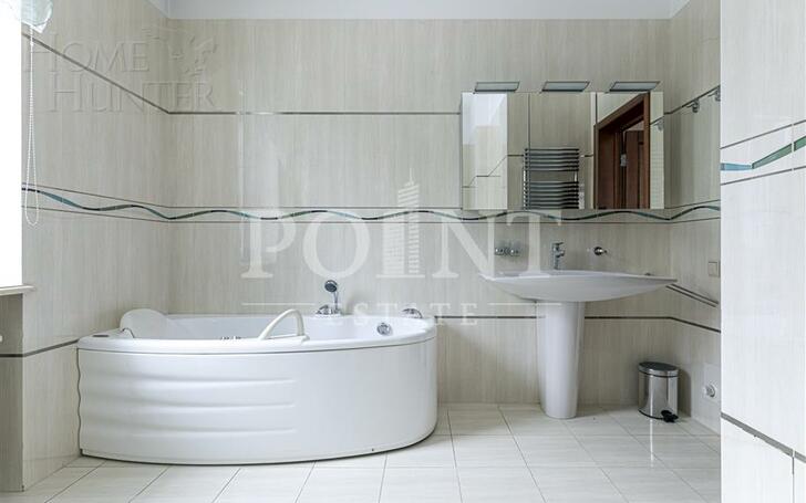 2-этажный коттедж 640 м² с отделкой