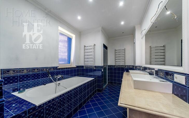 2-этажный коттедж 253 м² с отделкой