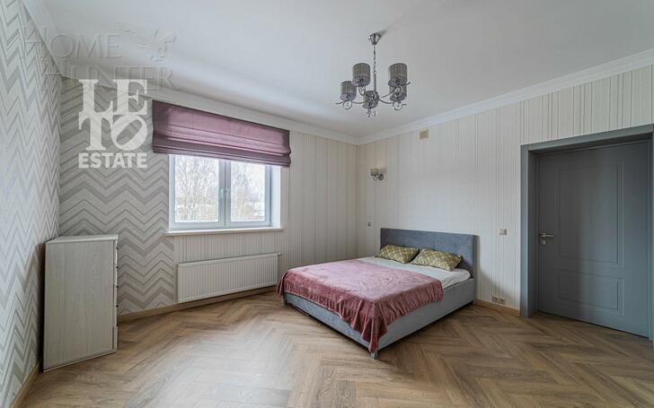 2-этажный коттедж 710 м² с отделкой