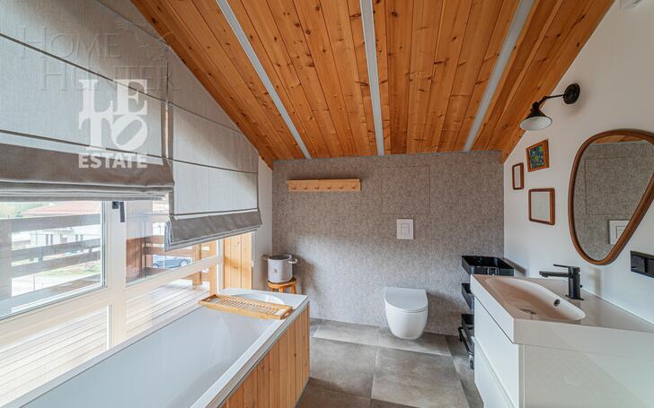 2-этажный коттедж 650 м² с отделкой