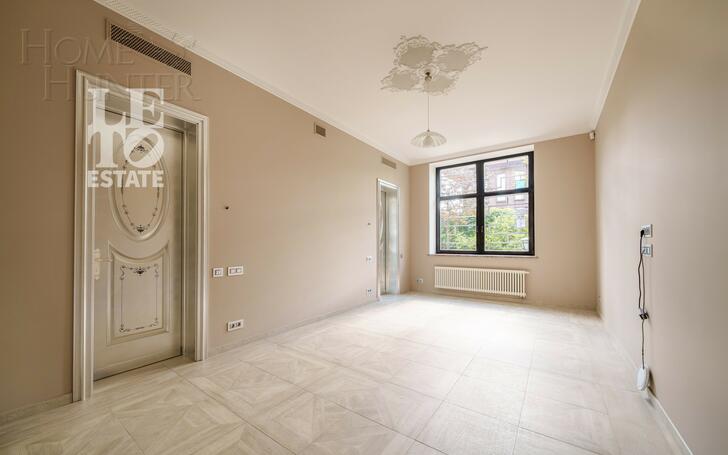 2-этажный коттедж 745 м² с отделкой