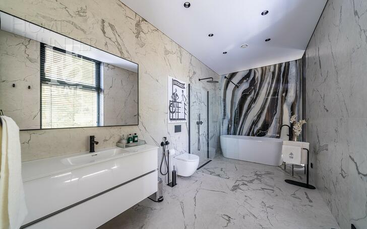 2-этажный коттедж 340 м² с отделкой