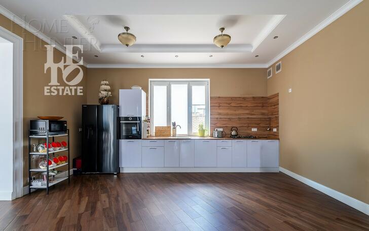 2-этажный коттедж 253 м² с отделкой