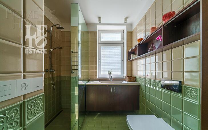 3-этажный коттедж 500 м² с отделкой