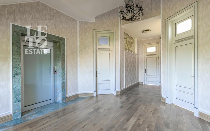 2-этажный коттедж 1 700 м² с отделкой