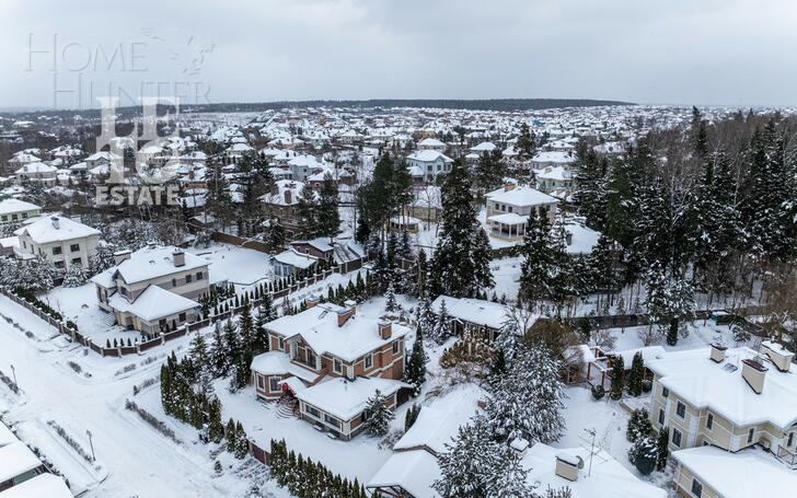 2-этажный коттедж 680 м² с отделкой