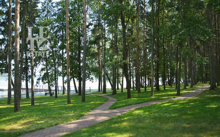 2-этажный коттедж 785 м² без отделки