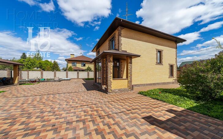 2-этажный коттедж 253 м² с отделкой
