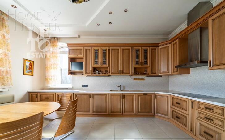 2-этажный коттедж 461.4 м² с отделкой