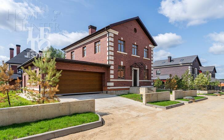 2-этажный коттедж 320 м² без отделки