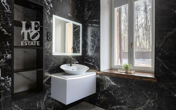3-этажный коттедж 950 м² без отделки