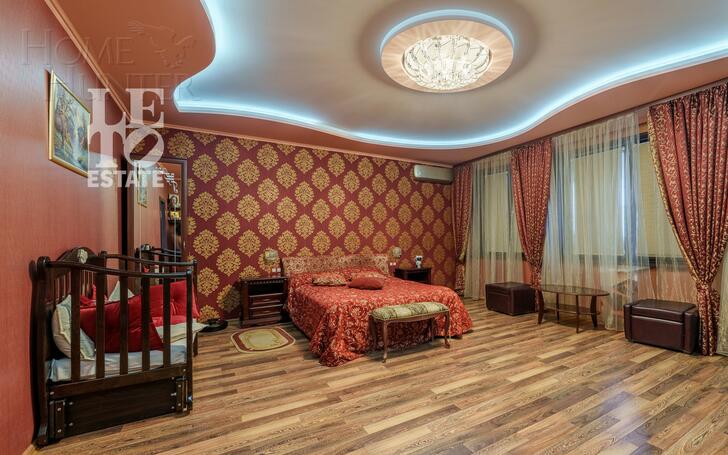 2-этажный коттедж 500 м² с отделкой