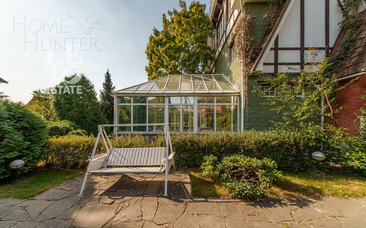 3-этажный коттедж 475 м² с отделкой