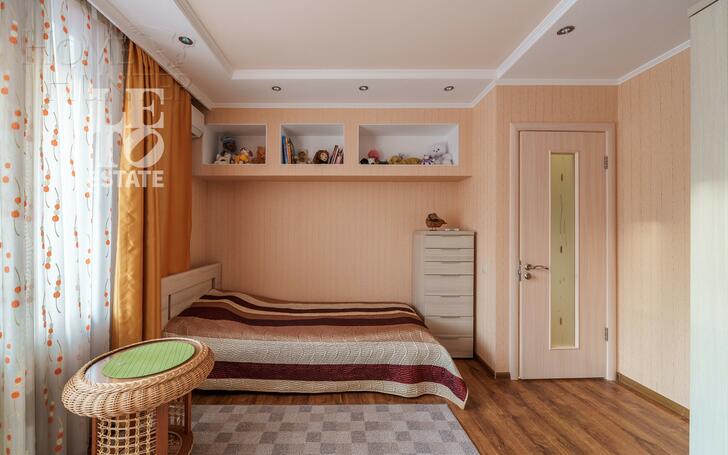 2-этажный таунхаус 428 м² с отделкой