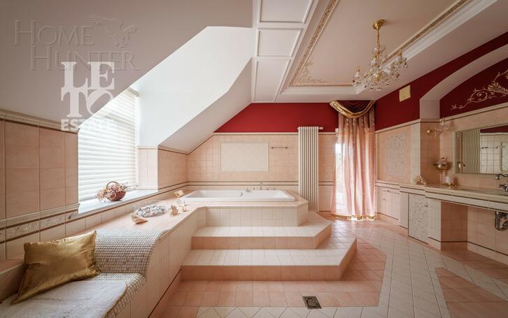 2-этажный коттедж 700 м² с отделкой