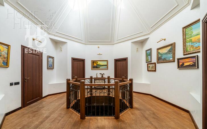 2-этажный коттедж 461.4 м² с отделкой