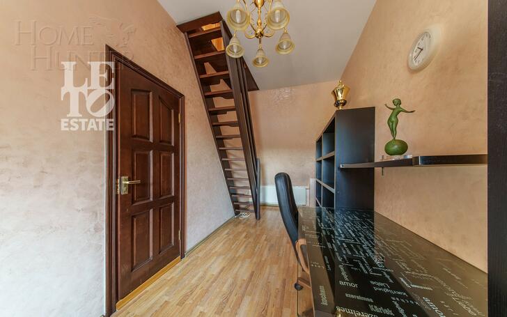 3-этажный коттедж 475 м² с отделкой
