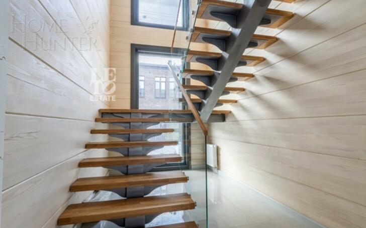 2-этажный коттедж 474 м² с отделкой