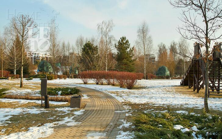 3-этажный таунхаус 264.6 м² с отделкой