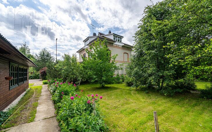 2-этажный коттедж 387.2 м² с отделкой