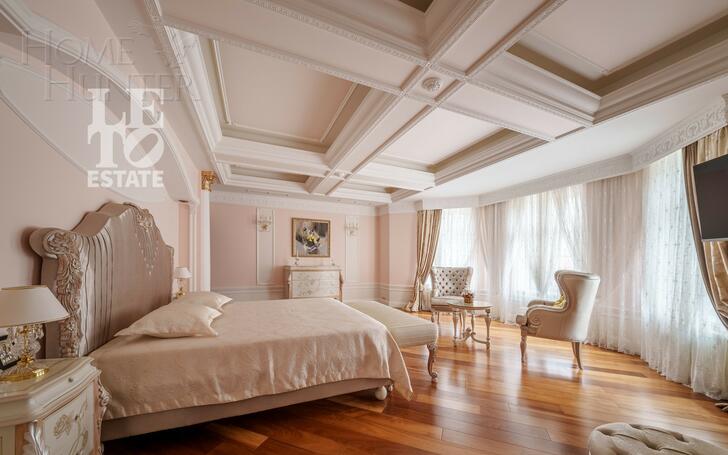 2-этажный коттедж 700 м² с отделкой