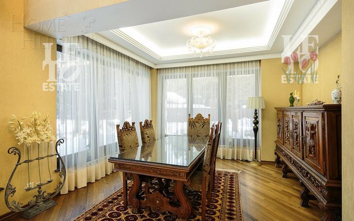 3-этажный коттедж 520 м² с отделкой