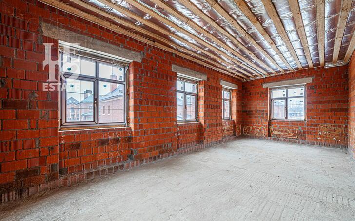 2-этажный коттедж 320 м² без отделки