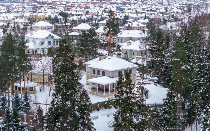 2-этажный коттедж 680 м² с отделкой