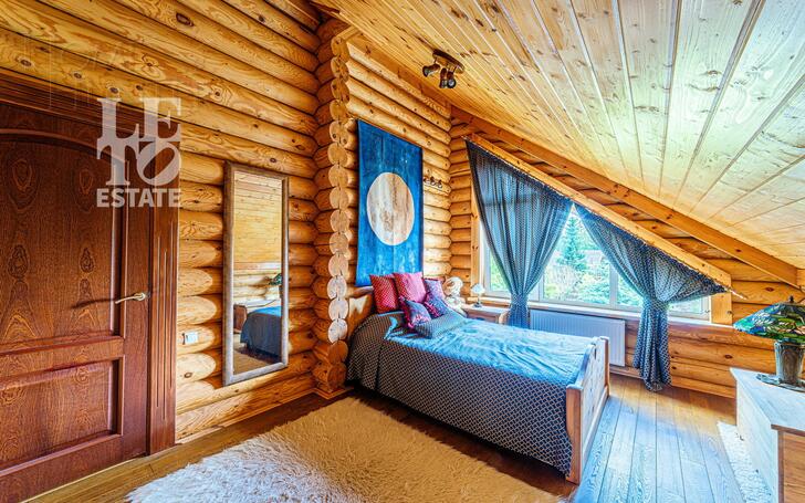 2-этажный коттедж 250.6 м² с отделкой