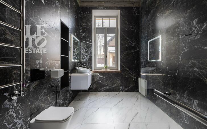 3-этажный коттедж 950 м² без отделки