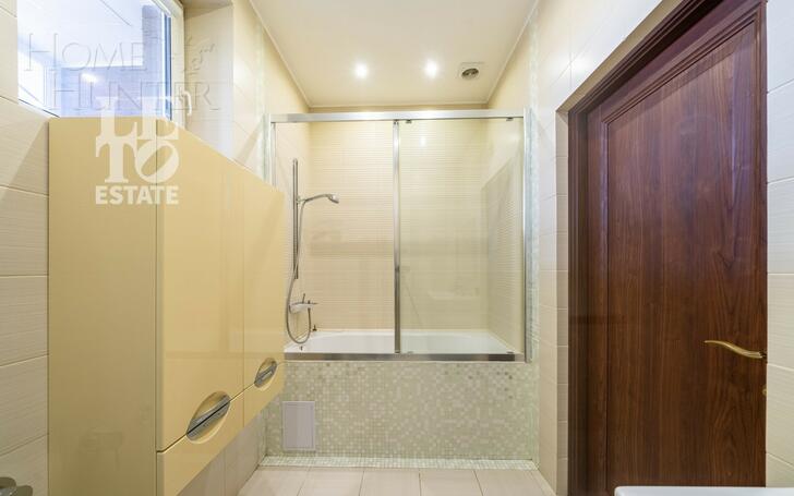 2-этажный коттедж 461.4 м² с отделкой
