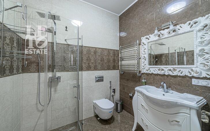 2-этажный коттедж 1 150 м² с отделкой