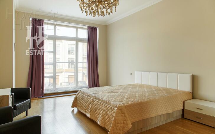 3-этажный таунхаус 264.6 м² с отделкой