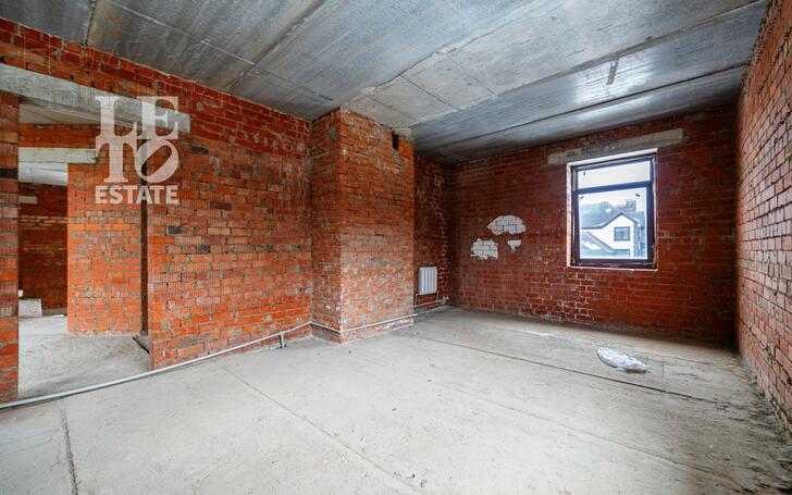 2-этажный коттедж 820 м² без отделки