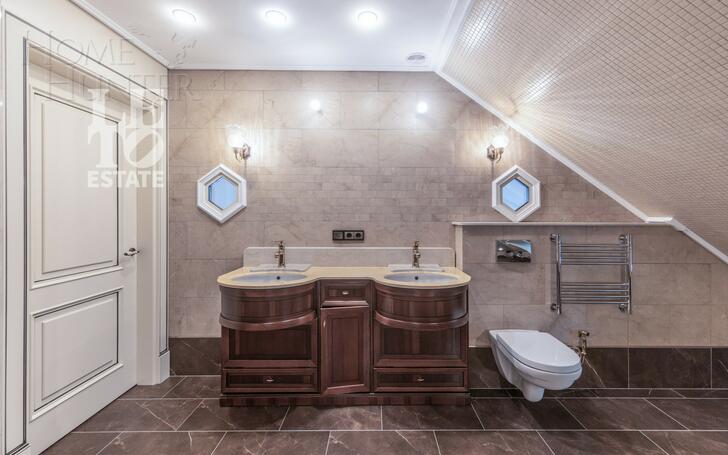 2-этажный коттедж 1 700 м² с отделкой