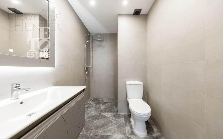 3-этажный таунхаус 250 м² с отделкой