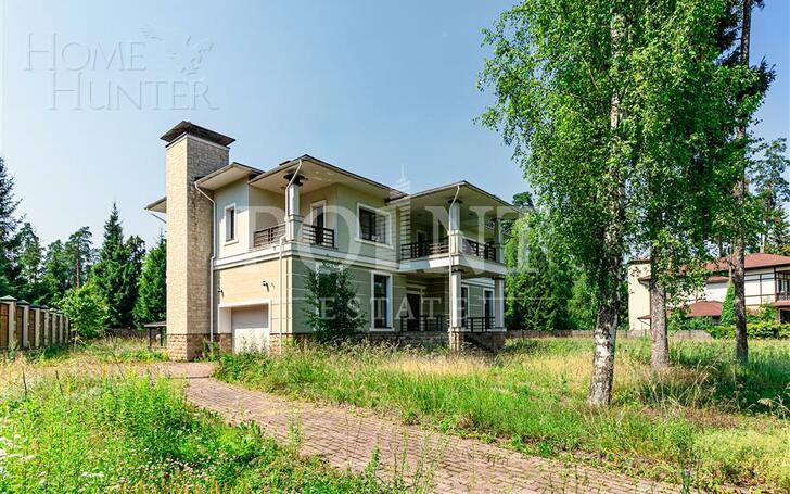2-этажный коттедж 640 м² с отделкой