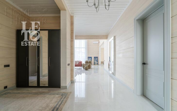 2-этажный коттедж 474 м² с отделкой