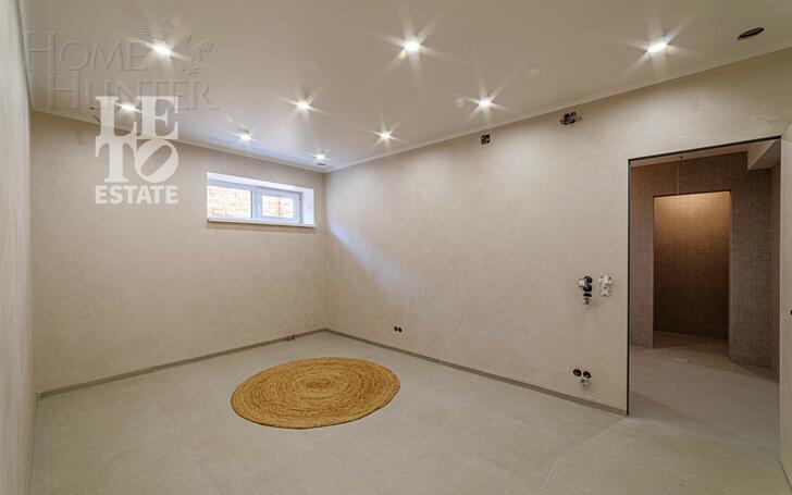 2-этажный коттедж 702.5 м² с отделкой