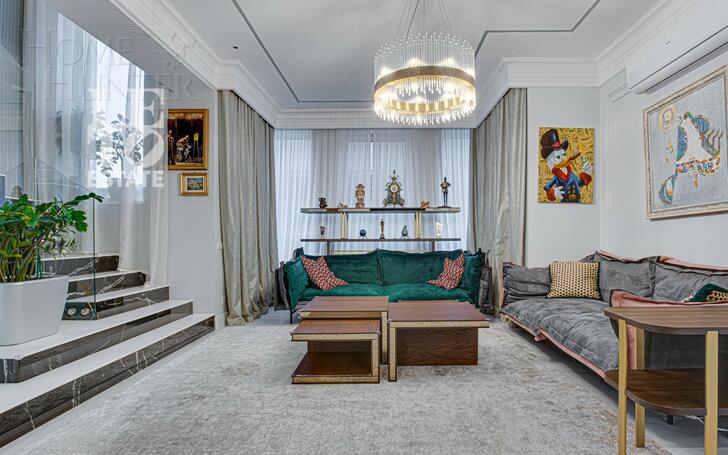 2-этажный коттедж 275 м² с отделкой