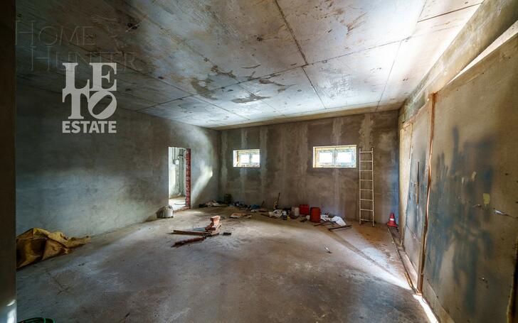 2-этажный коттедж 500 м² без отделки