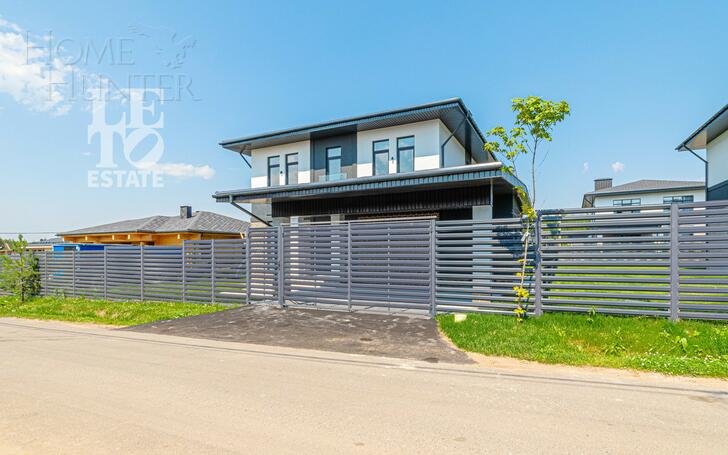 2-этажный коттедж 238.4 м² с отделкой