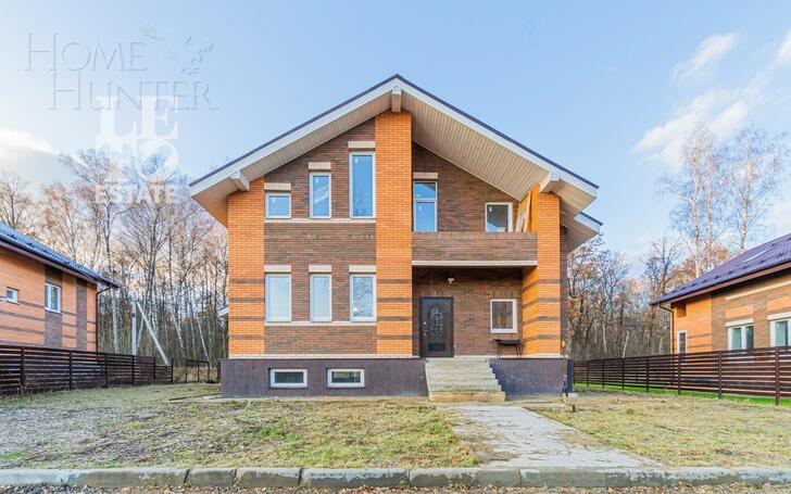 2-этажный коттедж 250 м² с отделкой