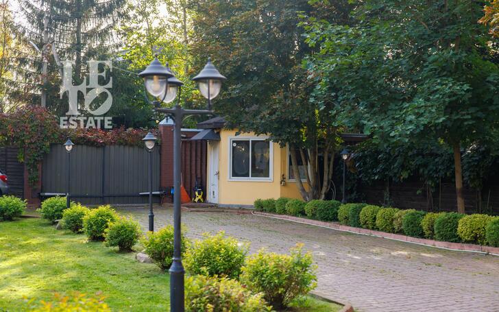 2-этажный коттедж 439.4 м² с отделкой