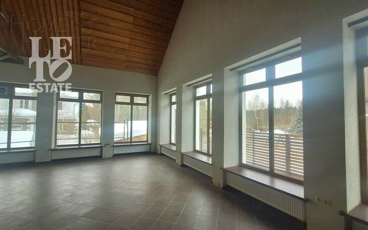 2-этажный коттедж 1 028 м² с отделкой