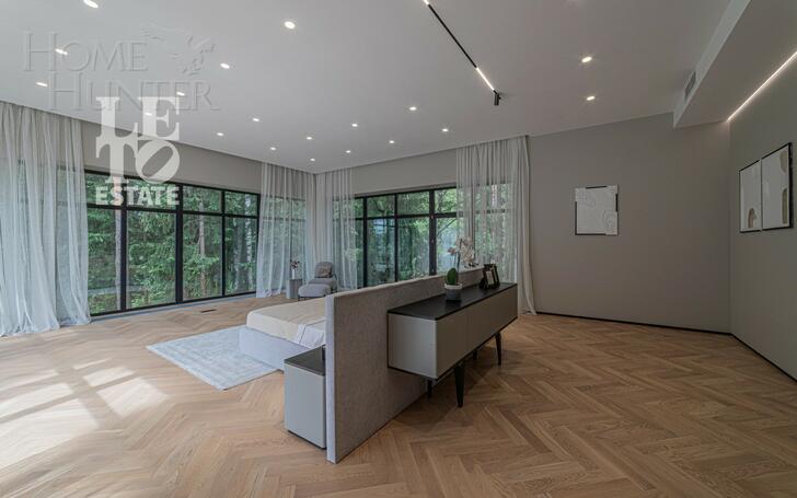 2-этажный коттедж 720 м² с отделкой