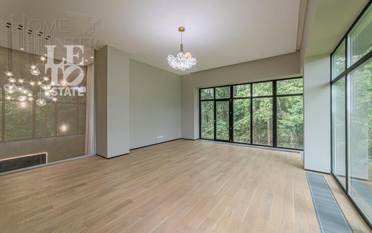 2-этажный коттедж 720 м² с отделкой