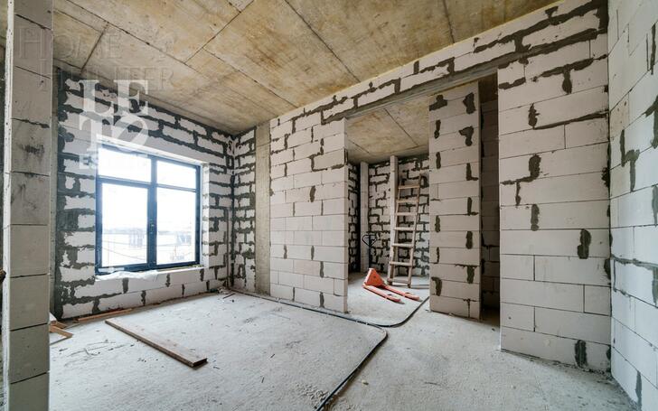 2-этажный коттедж 560 м² без отделки