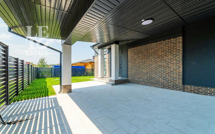 2-этажный коттедж 238.4 м² без отделки